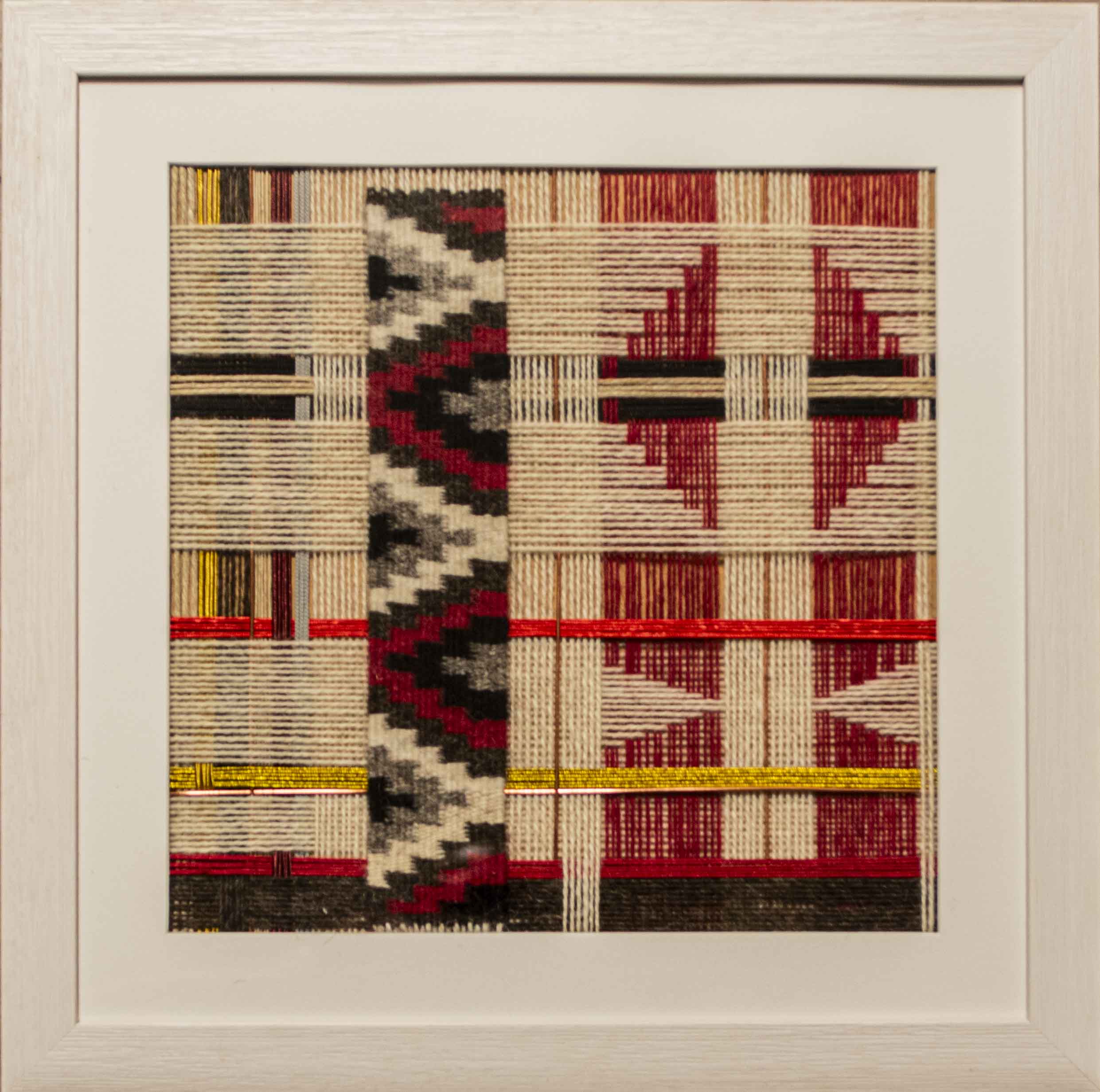 D750 Carré Textile à Motifs en Gradins – Image 1